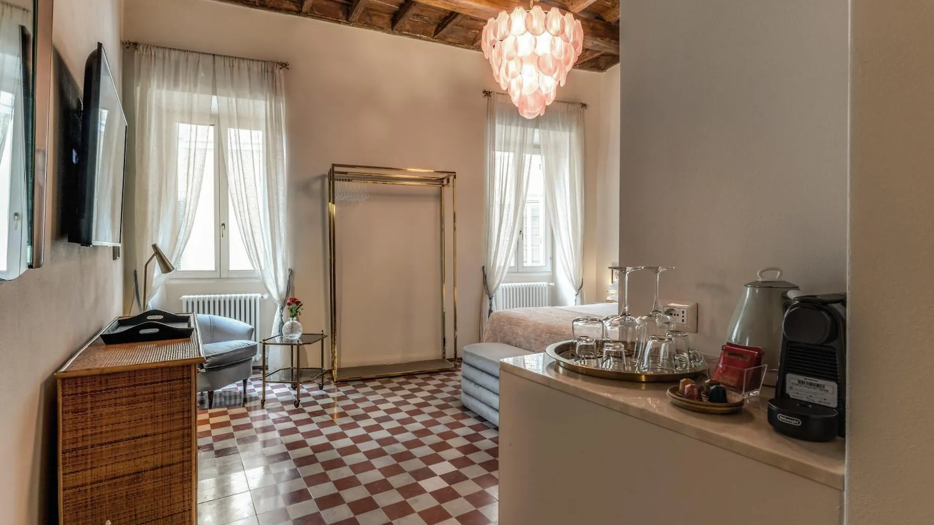 Hisuiterome - Aparthotel 2*, Rome
